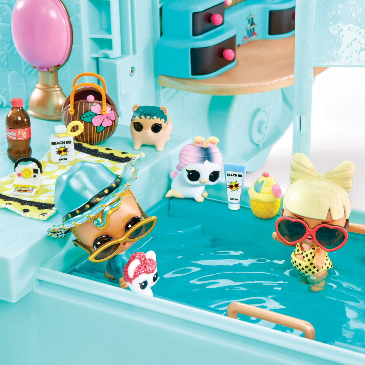 LOL Surprise Glamper – 4-in-1 Camper Doll Playset with 55+ Surprises