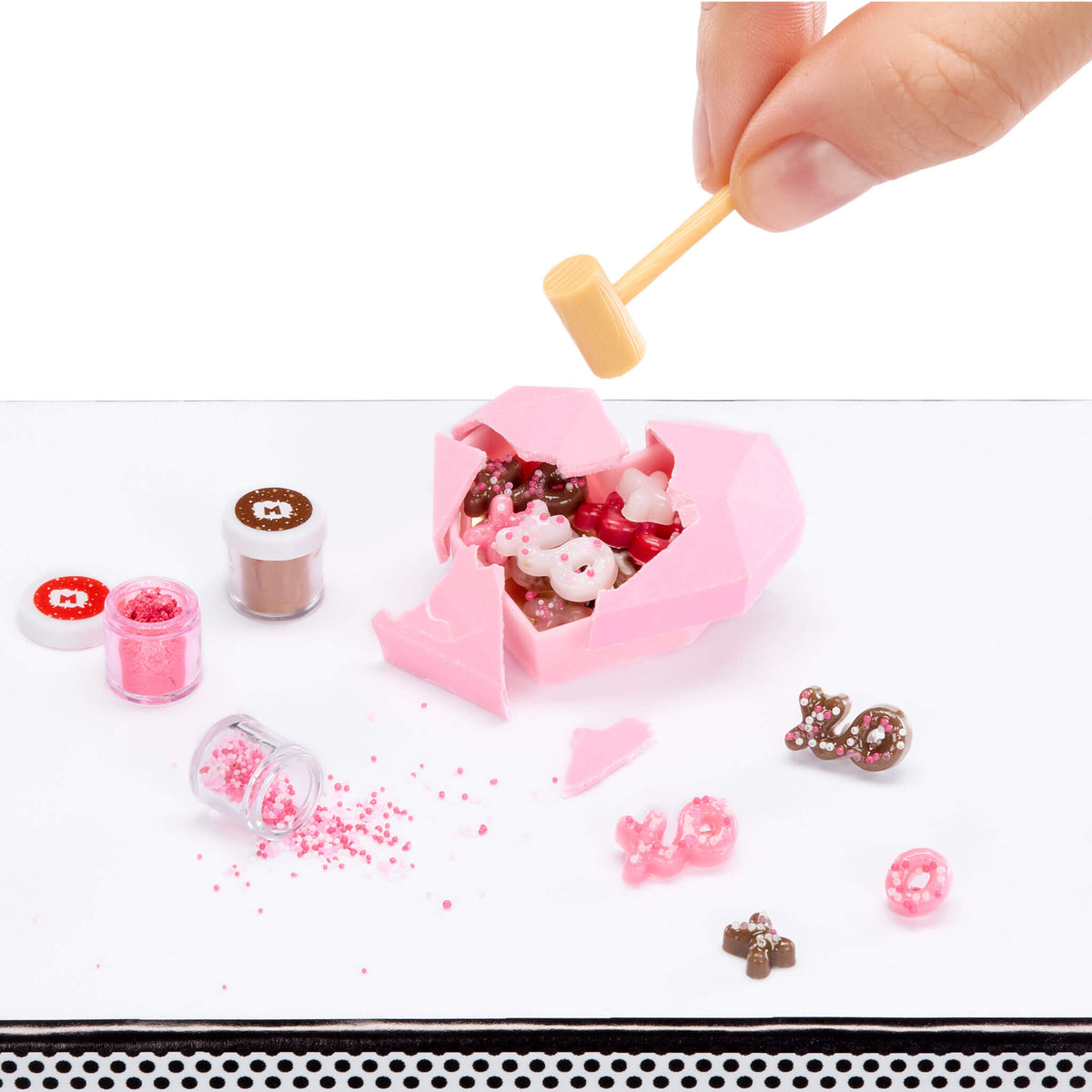 MGA's Miniverse Make It Mini Valentine's Mini Collectibles 2026